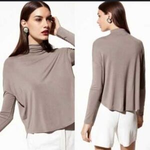 Babaton Aritzia Seaton Med Elegant Tan Women's Turtleneck Top rayon NWOT